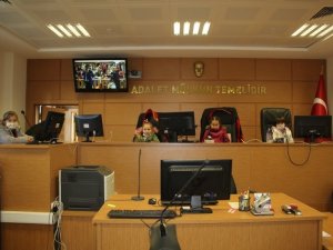 Hakim Ve Savcı Kürsüsünde Bu Kez Minikler Yer Aldı