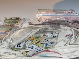 Kumar Oynayan 96 Kişiye 174 Bin 624 Tl İdari Yaptırım Kararı