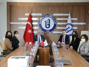 Çocuk Üniversitesi İçin İmzalar Atıldı