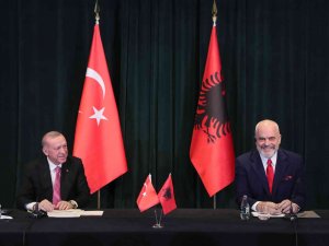 Cumhurbaşkanı Erdoğan: “Dost Ve Kardeş Ülke Arnavutluk’ta Fetö’nün Halen Faaliyet Alanı Bulabilmesi Evlatlarını Şehit Veren Milletimizi Derinden Yaralamaktadır”