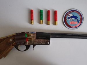 Şehir Merkezinde Polisten Şok Uygulama