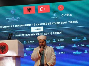 Arnavutluk Başbakanı Rama: “İ̇nşa Edilen Tüm Camilerin, Kiliselerin, Tekkelerin Ve Mabetlerin Özenle Muhafaza Edilmeleri Gerekiyor”