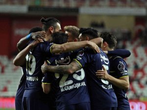Fenerbahçe, Altay İle 108. Randevuda
