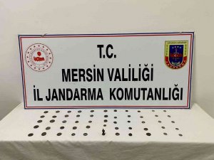 Mersin’de Tarihi Eserleri Satmaya Çalışan Şüpheli Suçüstü Yakalandı