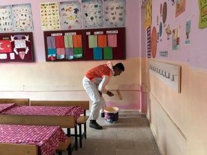 Ücretli Öğretmen Okuluna Enerji Katıyor