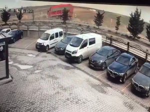 Direksiyonda Kalp Krizi Geçiren Şoför Kaza Yapmıştı: Kaza Anı Kamerada