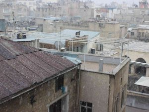 Suriye Sınırında 2 Yıl Aradan Sonra Kar Yağdı
