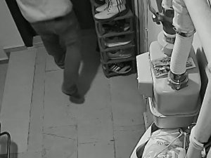 Kapısını Çaldığı Daireye Zorla Girdi, Ev Sahibi Çığlık Çığlığa Bağırdı