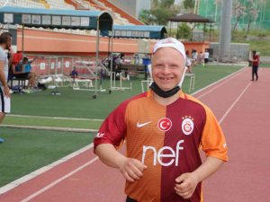 Down Sendromlu Sporcu Sedat Kızmaz’dan Büyük Başarı