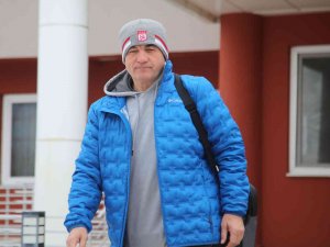 Sivasspor Kafilesi İ̇zmir’e Ulaştı