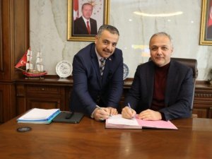 Suluova Belediyesi’nde Asgari Ücret 5 Bin 160 Tl