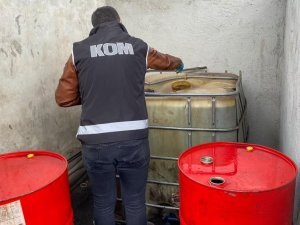Söke’de Kom Ekiplerinden Zeytinyağı Prim Operasyonu