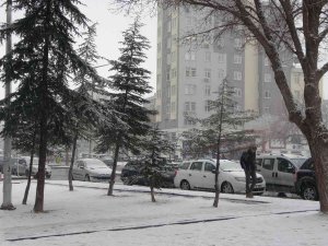 Kayseri’de Kar Yağışı Etkili Oldu