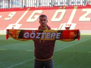Göztepe, Franco Di Santo’yu Kadrosuna Kattı