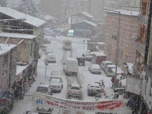 Konya’nın 25 İlçesinde Okullara Kar Tatili