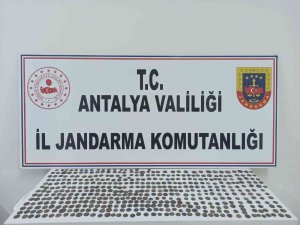Antalya’da 474 Adet Sikke Ele Geçirildi