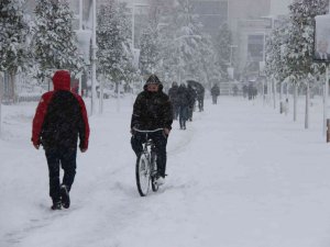 Kar Yağışı Düzce’de De Etkili Oldu