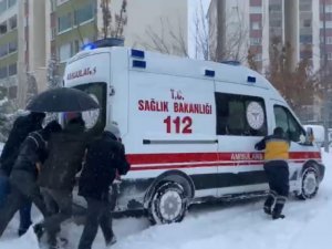 Diyarbakır Kara Teslim, Araçlar Yollarda Kaldı