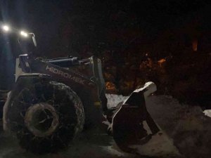 Hakkari’de 20 Yerleşim Yerinin Yolu Ulaşıma Kapandı
