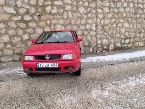 Çorum’da İki Ayrı Trafik Kazasında 6 Kişi Yaralandı