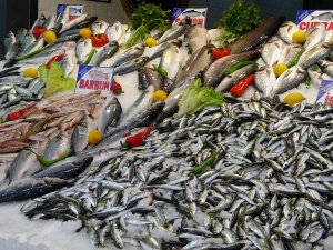 Olumsuz Hava Balıkçıları Vurdu, Fiyatlar Yükseldi