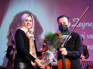 Klasik Müzikten Tango Müziğine Yolculuk Etkinliğinde Başkemancı Işık Anıldı