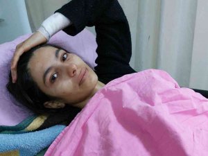 Genç Kadın, Yengesi Tarafından Bıçaklandı