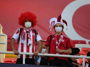 Sivasspor - Fenerbahçe Maçının Biletleri Satışta