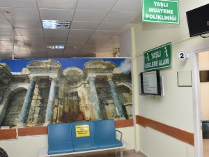 Burdur’da Tüm Hastanelerde ‘Yaşlı Dostu Hastane Konsepti’