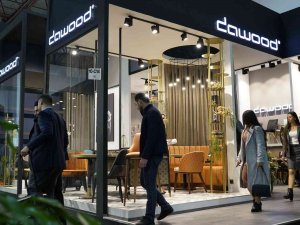 Dünyanın Sandalyesini Üretti, Şimdi Avrupa Sahnesine Çıkıyor