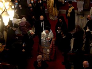 Fener Rum Patriği Bartholomeos Trilye’de Ayin Yönetti