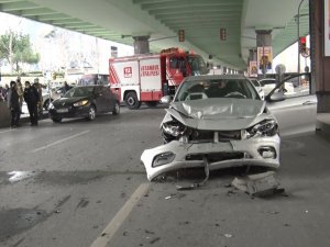 Kırmızı Işık İhlali Yapan Sürücü Kazaya Neden Oldu: 1 Yaralı