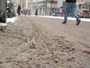 Eskişehir’de Yollar Çamurla Kaplandı