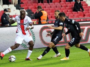 Diomande’nin Sözleşmesi Donduruldu