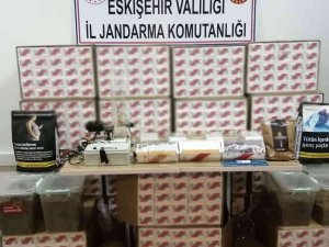 Jandarmanın Tütün Kaçakçılarına Yönelik Operasyonlarında 7 Şüpheli Yakalandı