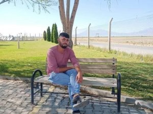 Tüfekle Vurulmuş Halde Erkek Cesedi Bulundu