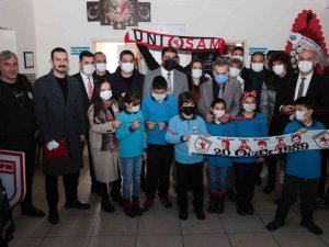 Emin Kar Kütüphanesi Açıldı