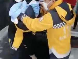 Ambulans Helikopter Kapanan Yolda Mahsur Kalan Bebek İçin Havalandı