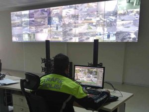 Aydın’daki Trafik Denetimlerinde 56 Sürücüye Cezai İşlem Uygulandı