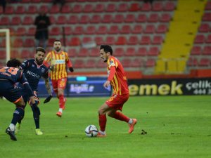 Spor Toto Süper Lig: Kayserispor: 0 - Medipol Başakşehir: 0 (İ̇lk Yarı)