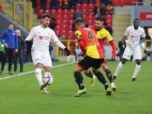 Sivasspor, 6. Mağlubiyetini Göztepe Deplasmanında Aldı