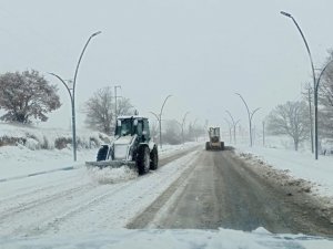 Keles’te Eğitime Kar Engeli