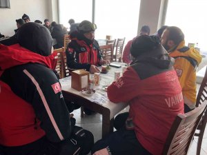 Tipide Mahsur Kalan 23 Öğrenci Kurtarıldı