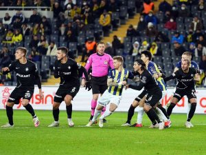 Spor Toto Süper Lig: Fenerbahçe: 2 - Altay: 1 (Maç Sonucu)