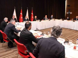 Yasa Dışı Maç Yayınlarının Engellenmesiyle İlgili Değerlendirme Toplantısı Yapıldı