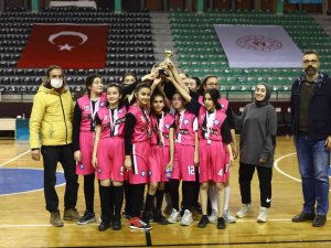 Okul Sporları Basketbol Müsabakalarında Şampiyonlar Belli Oldu
