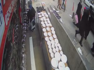 Arnavutköy’de Tencere Hırsızı Güvenlik Kamerasında