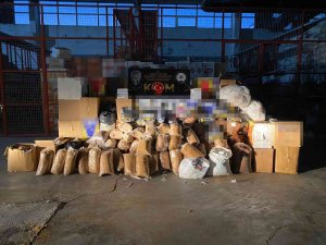 Adana’da 4 Bin 150 Litre Sahte İçki Ele Geçirildi