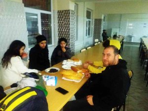 Silvan’da Mahsur Kalan 25 Kişi Kaymakamlıkça Misafir Edildi