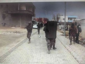 Batman’da Aralarında Hükümlü Ve Çeşitli Suçlardan Aranan 14 Kişi Yakalandı